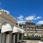 Apartment Les Voiles De *